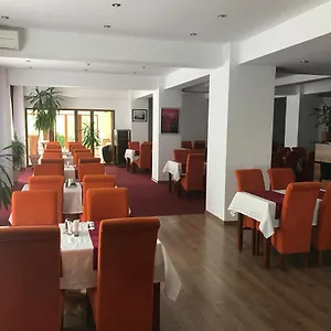 Guest house Old Pensiunea Otopeni